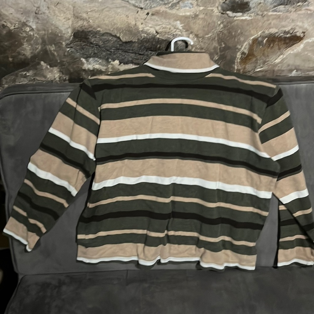 Striped turtle neck